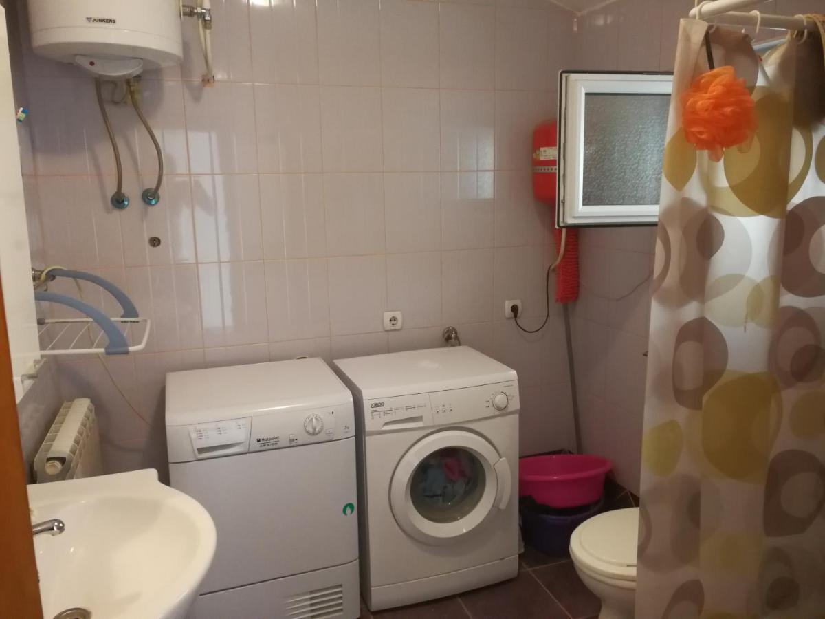 Tim Apartment โกตอร์ ภายนอก รูปภาพ